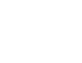 新卒社員の中から、大型店の店長に昇進！